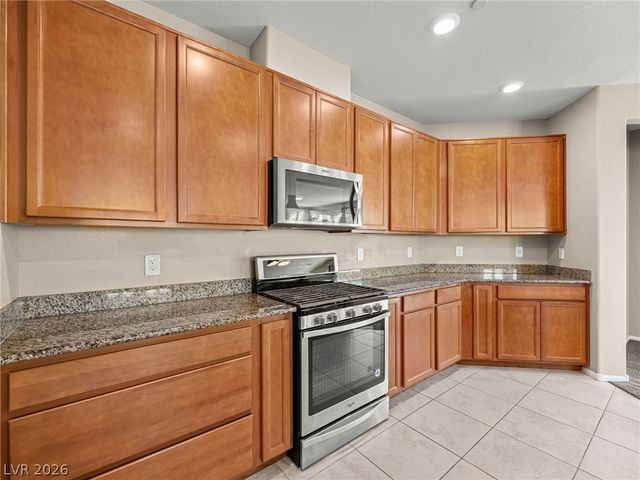 975 Twilight Glow Court, Henderson, NV 89015