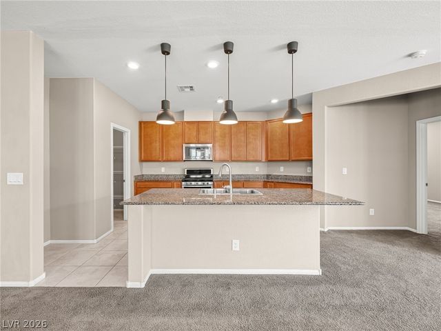 975 Twilight Glow Court, Henderson, NV 89015