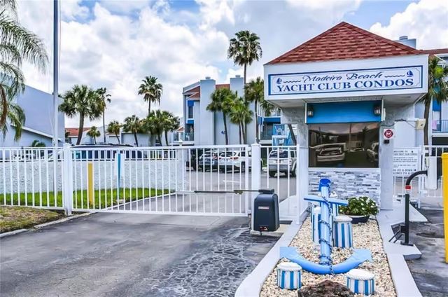 315 MEDALLION BOULEVARD F, Madeira Beach, FL 33708