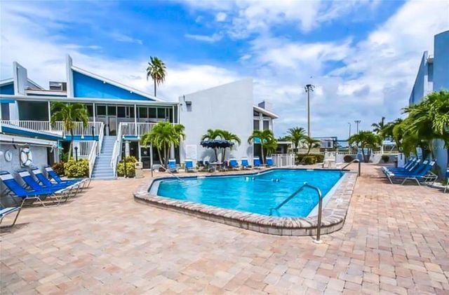 315 MEDALLION BOULEVARD F, Madeira Beach, FL 33708