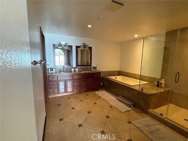 61 Gaviota, Avalon, CA 90704