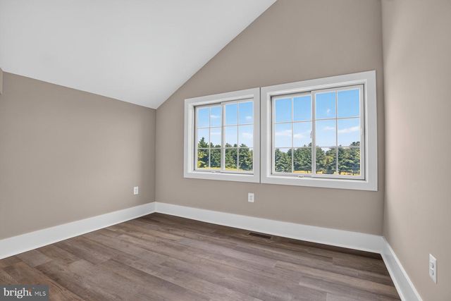 38217 MOUNTAIN AIR LN, Lovettsville, VA 20180