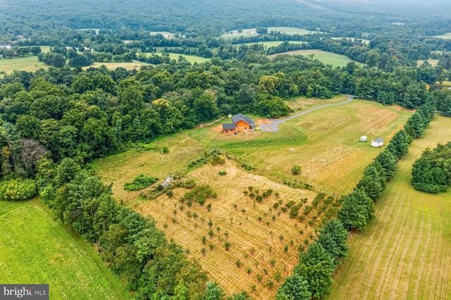 38217 MOUNTAIN AIR LN, Lovettsville, VA 20180