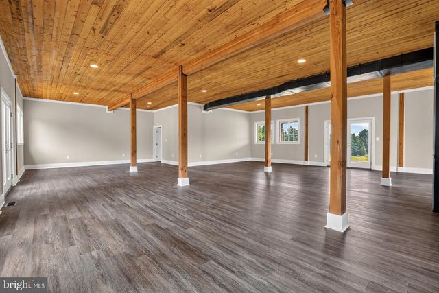 38217 MOUNTAIN AIR LN, Lovettsville, VA 20180