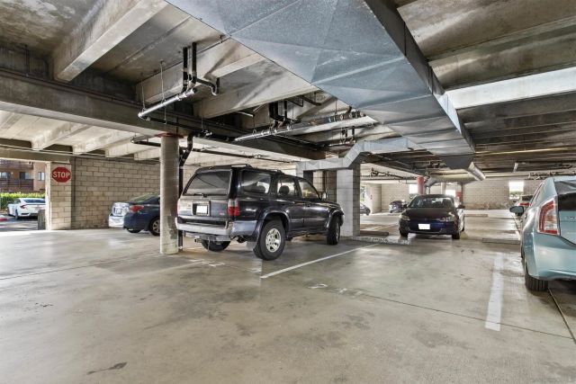 8328 Regents Rd 3G, San Diego, CA 92122