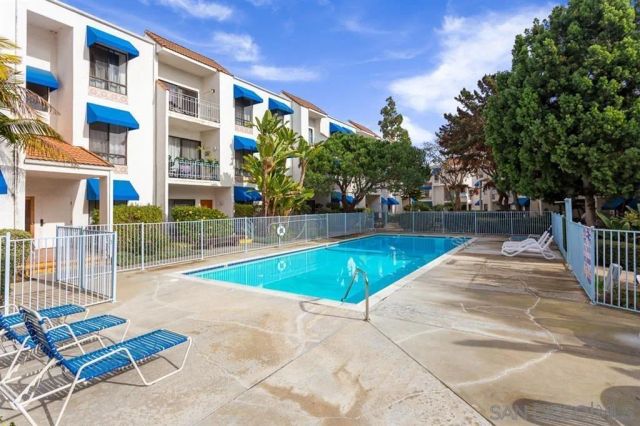 8328 Regents Rd 3G, San Diego, CA 92122