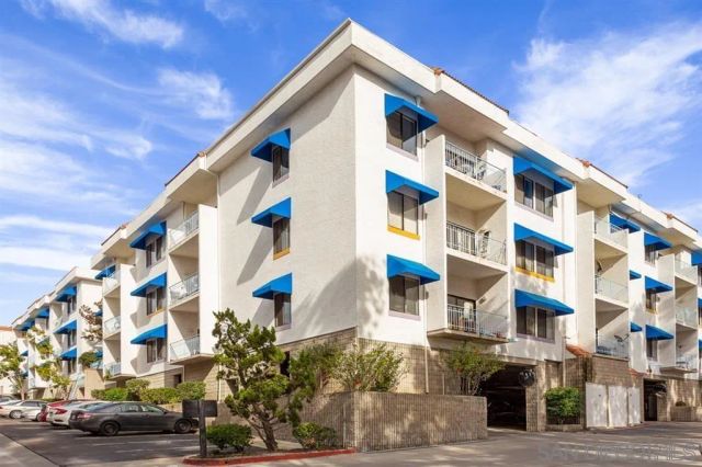 8328 Regents Rd 3G, San Diego, CA 92122