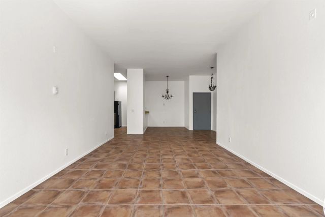 8328 Regents Rd 3G, San Diego, CA 92122