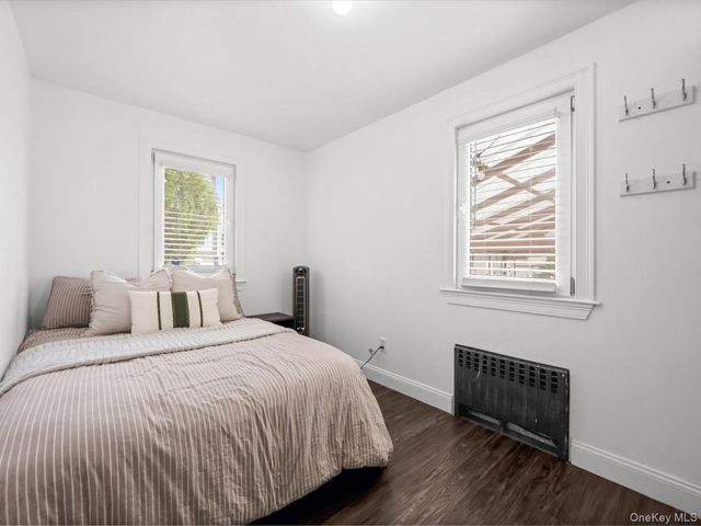 66 Fairmount Street, Valley Stream, NY 11580