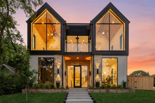 9035 San Benito Way, Dallas, TX 75218