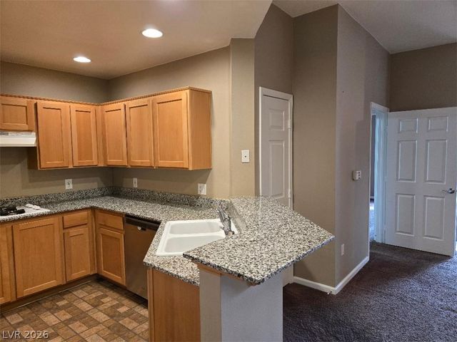 23 East Agate Avenue 402, Las Vegas, NV 89123