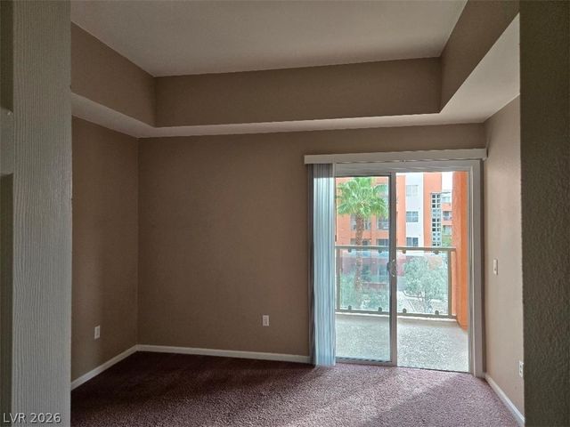 23 East Agate Avenue 402, Las Vegas, NV 89123