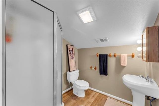 319 Meadowlakes DR, Marble Falls, TX 78654