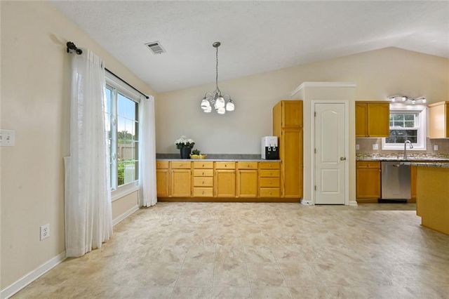 1661 Jami Hollow Way, Lawrenceville, GA 30043