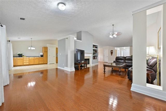 1661 Jami Hollow Way, Lawrenceville, GA 30043