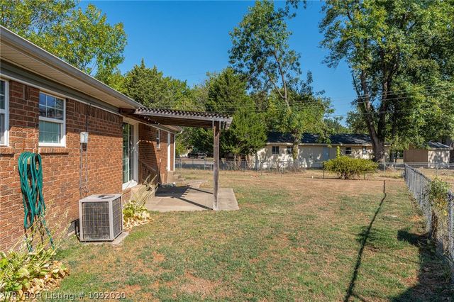 120 Dartmouth Lane, Fort Smith, AR 72908