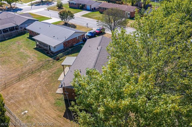 120 Dartmouth Lane, Fort Smith, AR 72908
