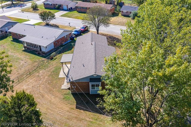 120 Dartmouth Lane, Fort Smith, AR 72908
