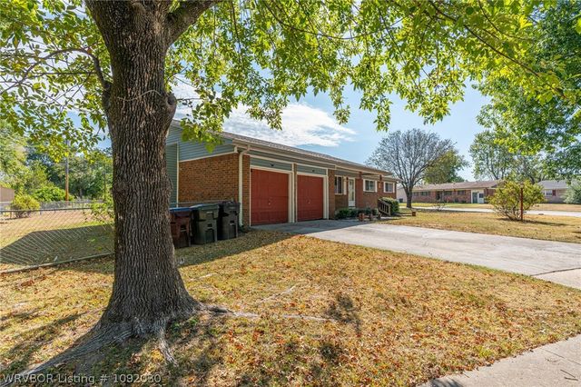 120 Dartmouth Lane, Fort Smith, AR 72908