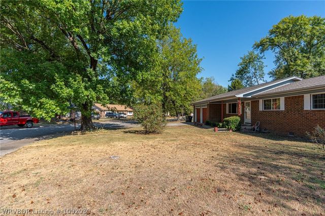 120 Dartmouth Lane, Fort Smith, AR 72908