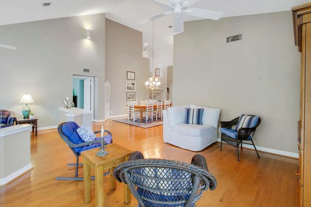 1103 Mainsail Circle 1103, Jupiter, FL 33477