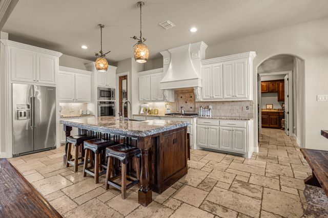 7756 Bella Milano Drive, Fort Worth, TX 76126