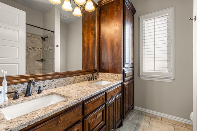 7756 Bella Milano Drive, Fort Worth, TX 76126