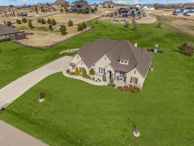 7756 Bella Milano Drive, Fort Worth, TX 76126