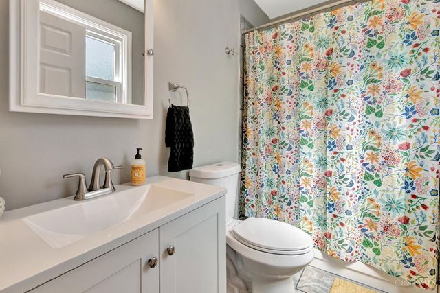 710 E Ross Avenue, St Bernard, OH 45217