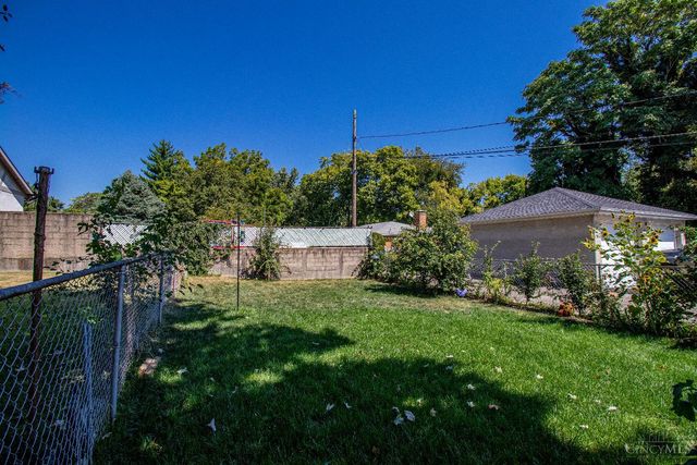 710 E Ross Avenue, St Bernard, OH 45217