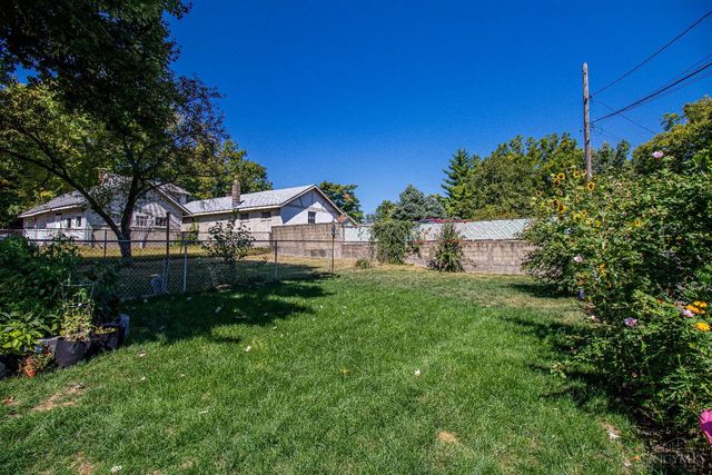 710 E Ross Avenue, St Bernard, OH 45217