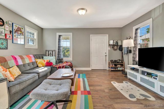 710 E Ross Avenue, St Bernard, OH 45217