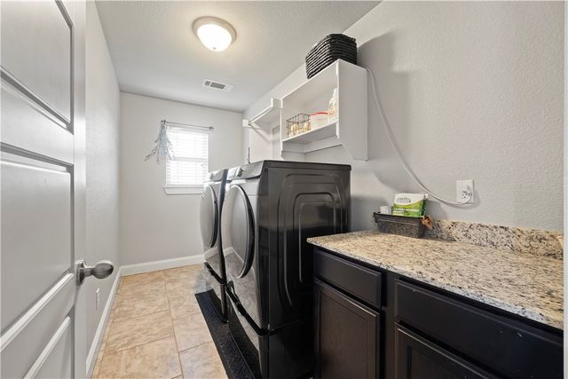 3702 SW Capstone Court, Bentonville, AR 72712