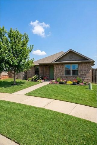 3702 SW Capstone Court, Bentonville, AR 72712