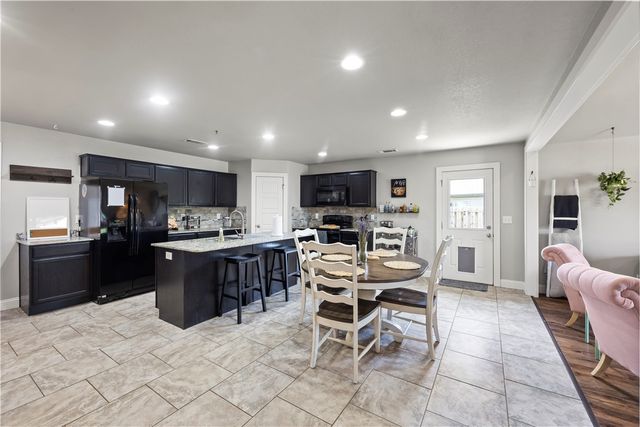 3702 SW Capstone Court, Bentonville, AR 72712