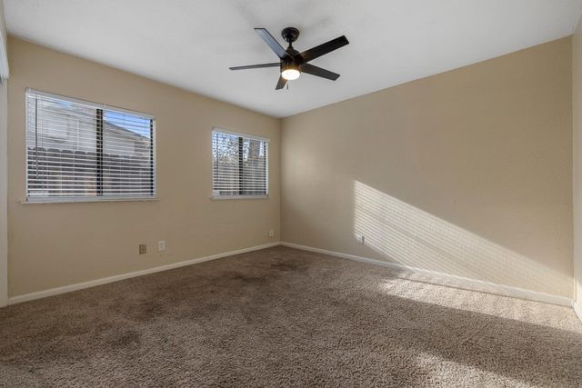 931 Amberwood Rd, Sacramento, CA 95864