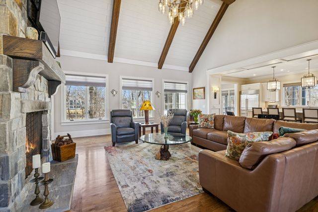 8463 Heirloom Blvd, College Grove, TN 37046