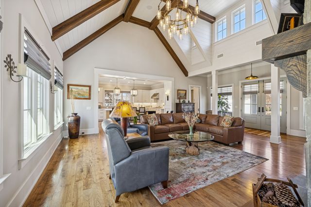 8463 Heirloom Blvd, College Grove, TN 37046