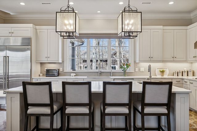 8463 Heirloom Blvd, College Grove, TN 37046