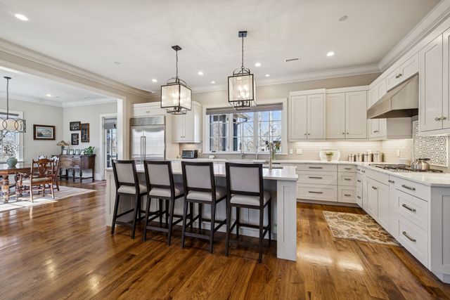 8463 Heirloom Blvd, College Grove, TN 37046