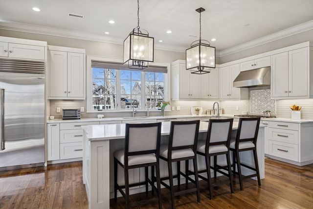 8463 Heirloom Blvd, College Grove, TN 37046