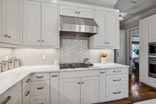 8463 Heirloom Blvd, College Grove, TN 37046