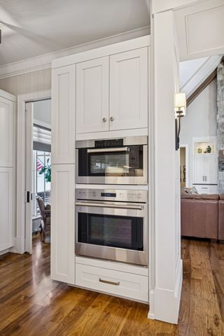 8463 Heirloom Blvd, College Grove, TN 37046