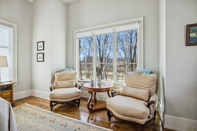 8463 Heirloom Blvd, College Grove, TN 37046