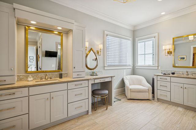 8463 Heirloom Blvd, College Grove, TN 37046