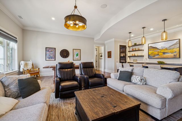 8463 Heirloom Blvd, College Grove, TN 37046