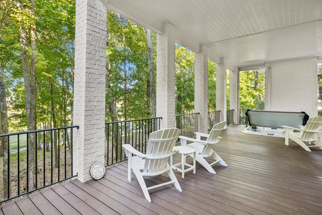 8463 Heirloom Blvd, College Grove, TN 37046