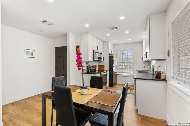 3322 Stoney Mist, San Antonio, TX 78247