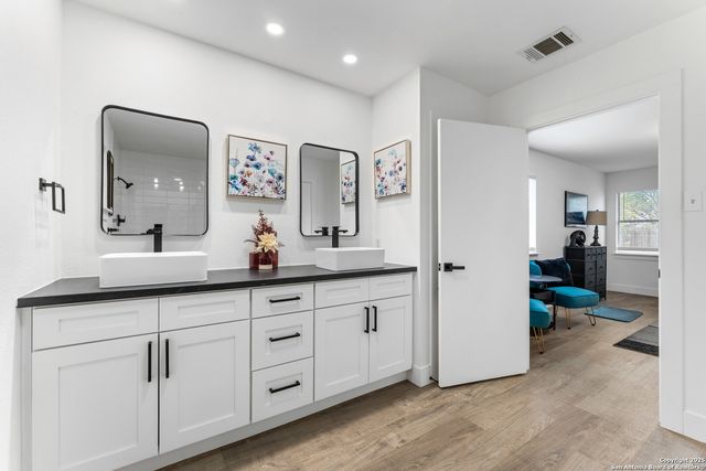 3322 Stoney Mist, San Antonio, TX 78247