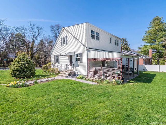 9 West Street, Greenvale, NY 11548
